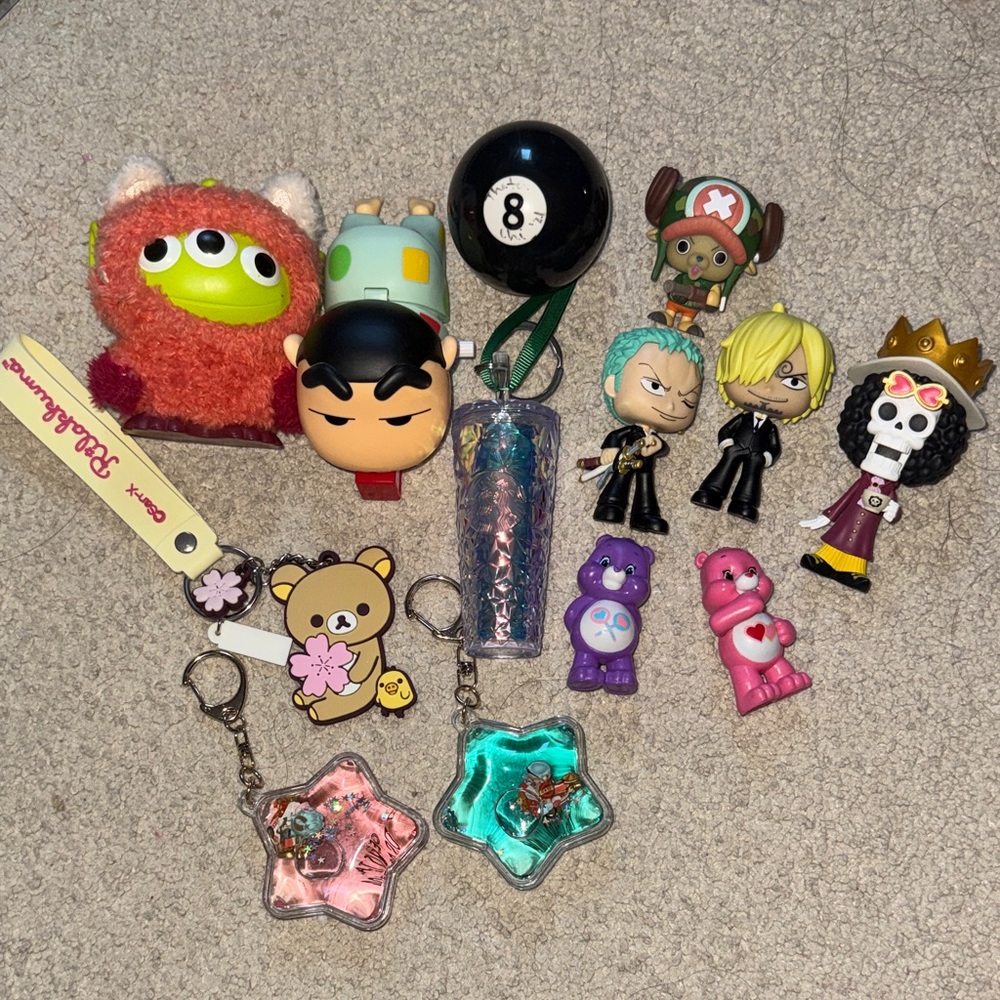 Keychains and figurines bundle